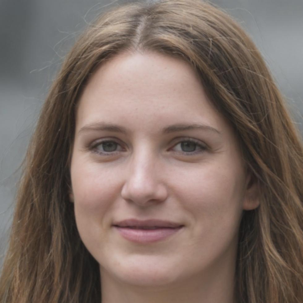 Anneliese Wolff, Strategische Beraterin bei Rivelathirona